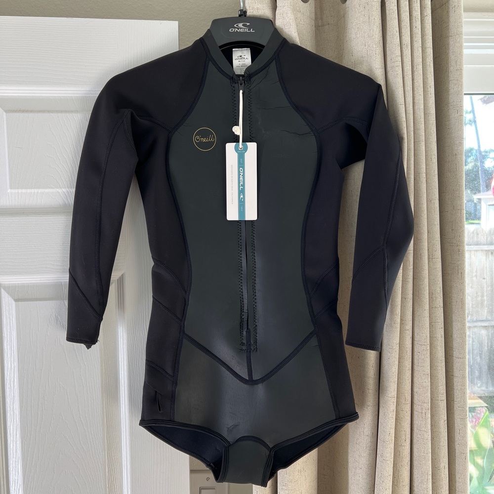 NWT O'Neill Womens Bahia 2/1mm Front Zip Long Sleeve Shorty Wetsuit